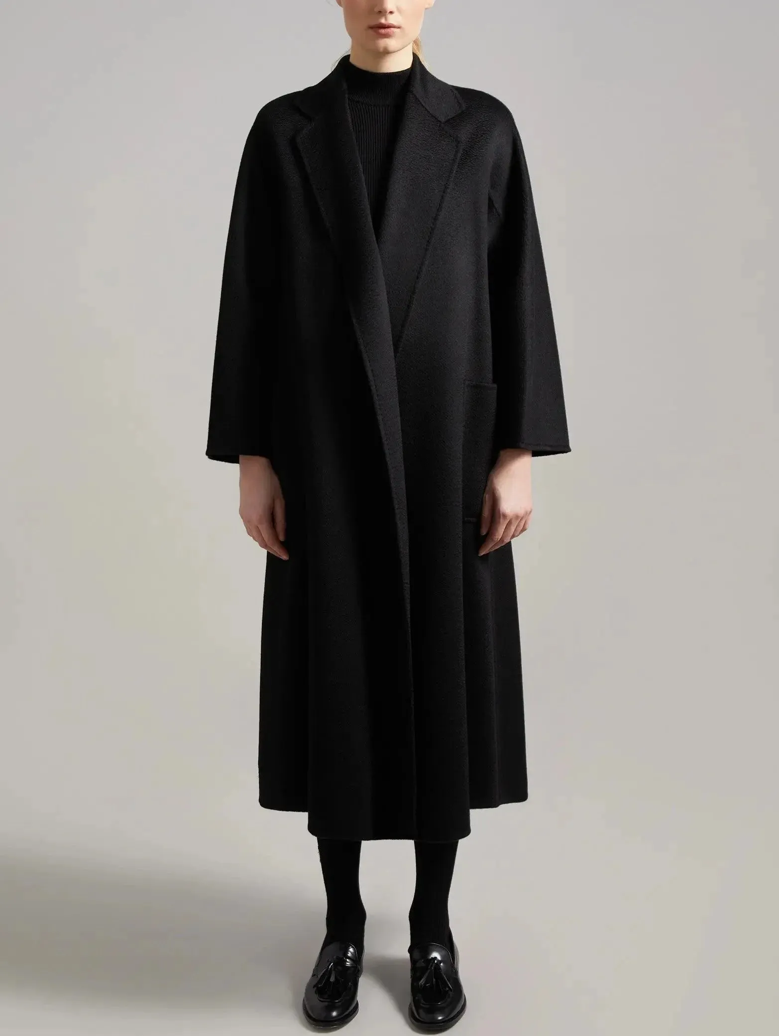 Belted Cashmere and Wool Coat in Black