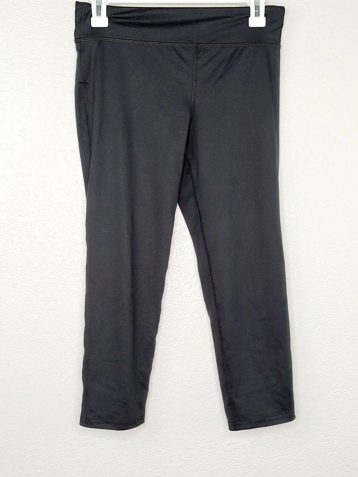 Champion C9 Duo Dry Girls Black Durable Fabric Stretch Athletic Capri Pants