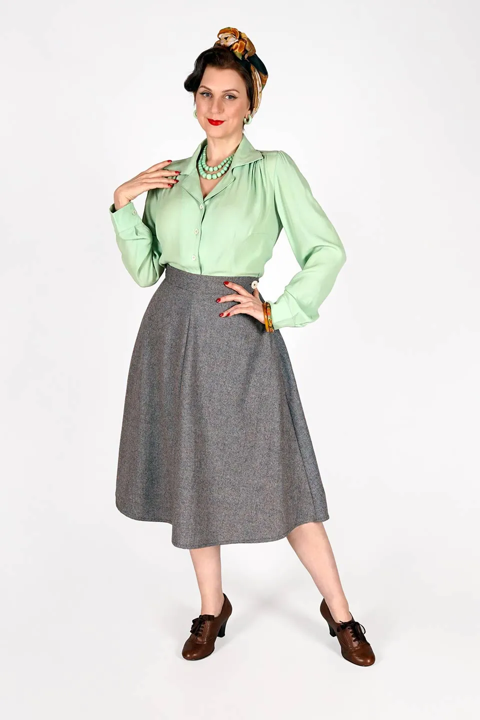 Classic 1940s Style A-Line Skirt in Grey Herringbone