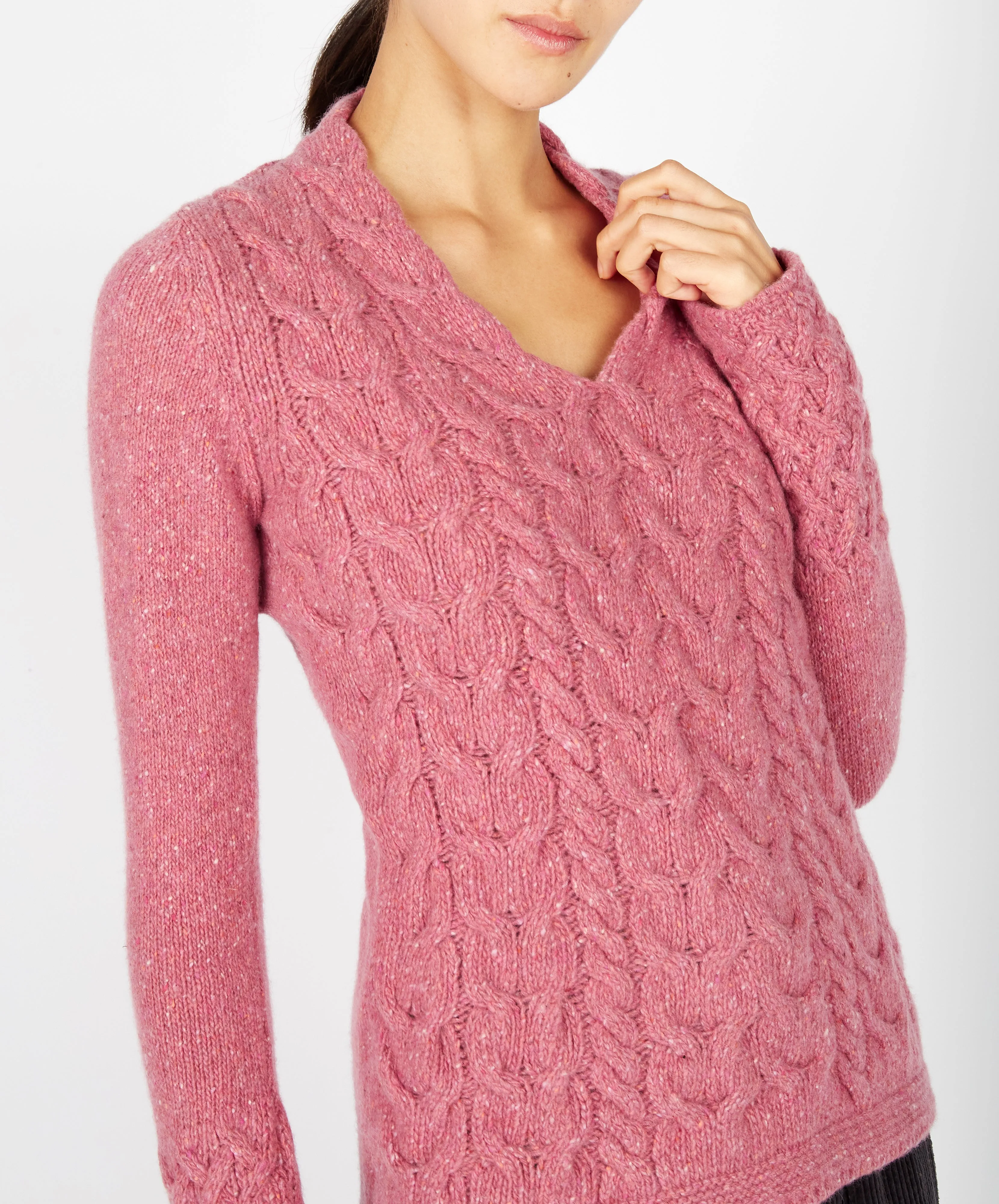 Horseshoe Cable V Neck Bubblegum Pink