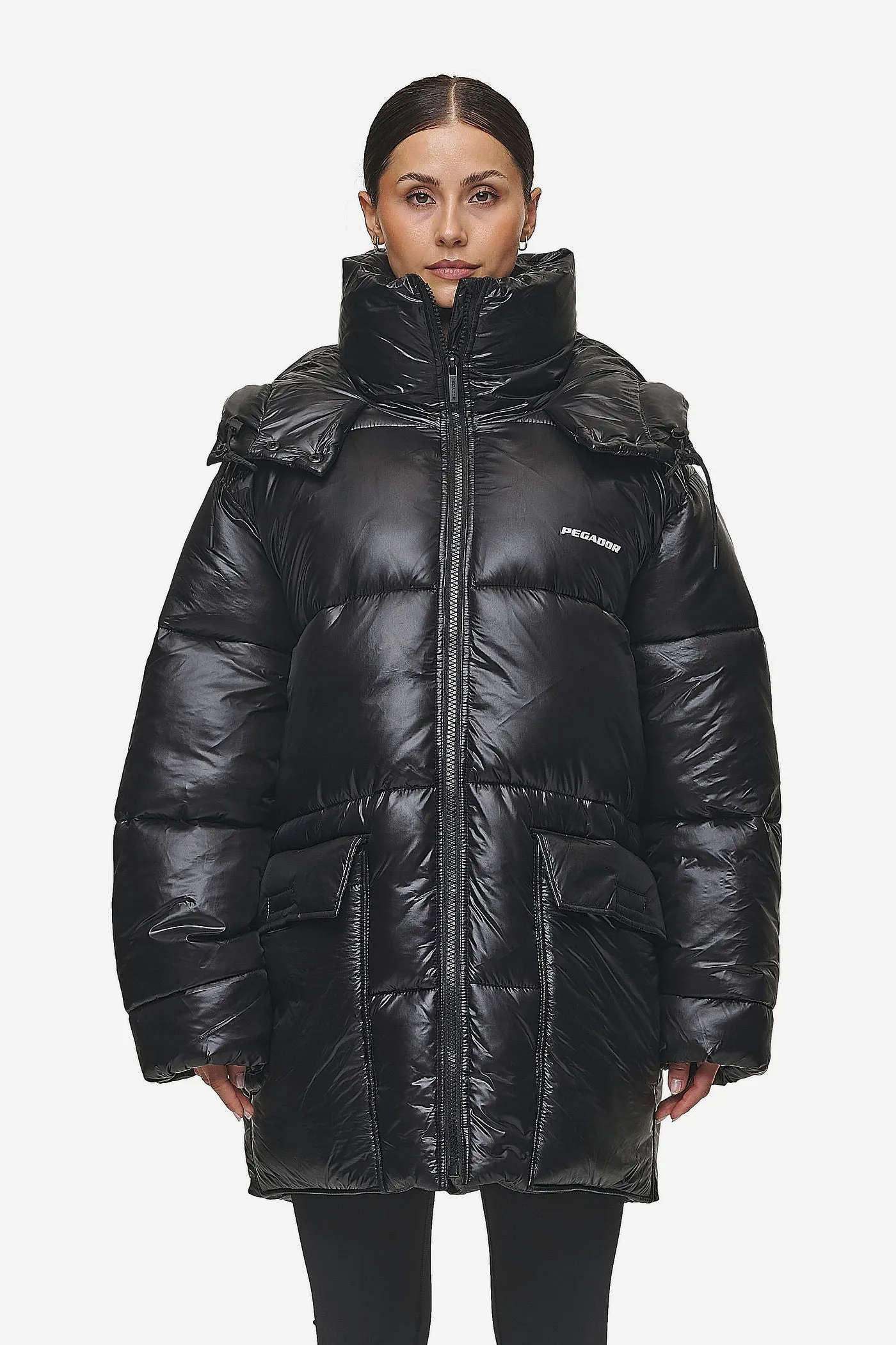 Izzy Light Glossy Short Puffer Coat Black