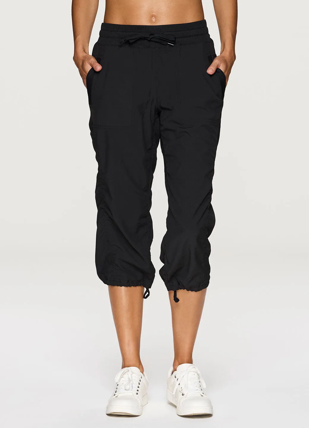 Lumen Lightweight Capri Pant