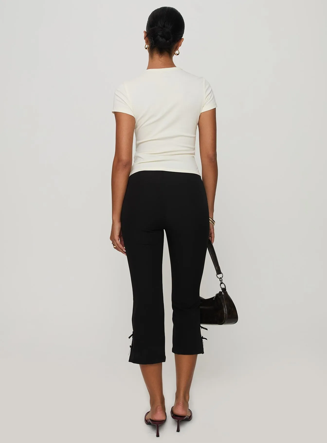 Mignonette Capri Pant Black