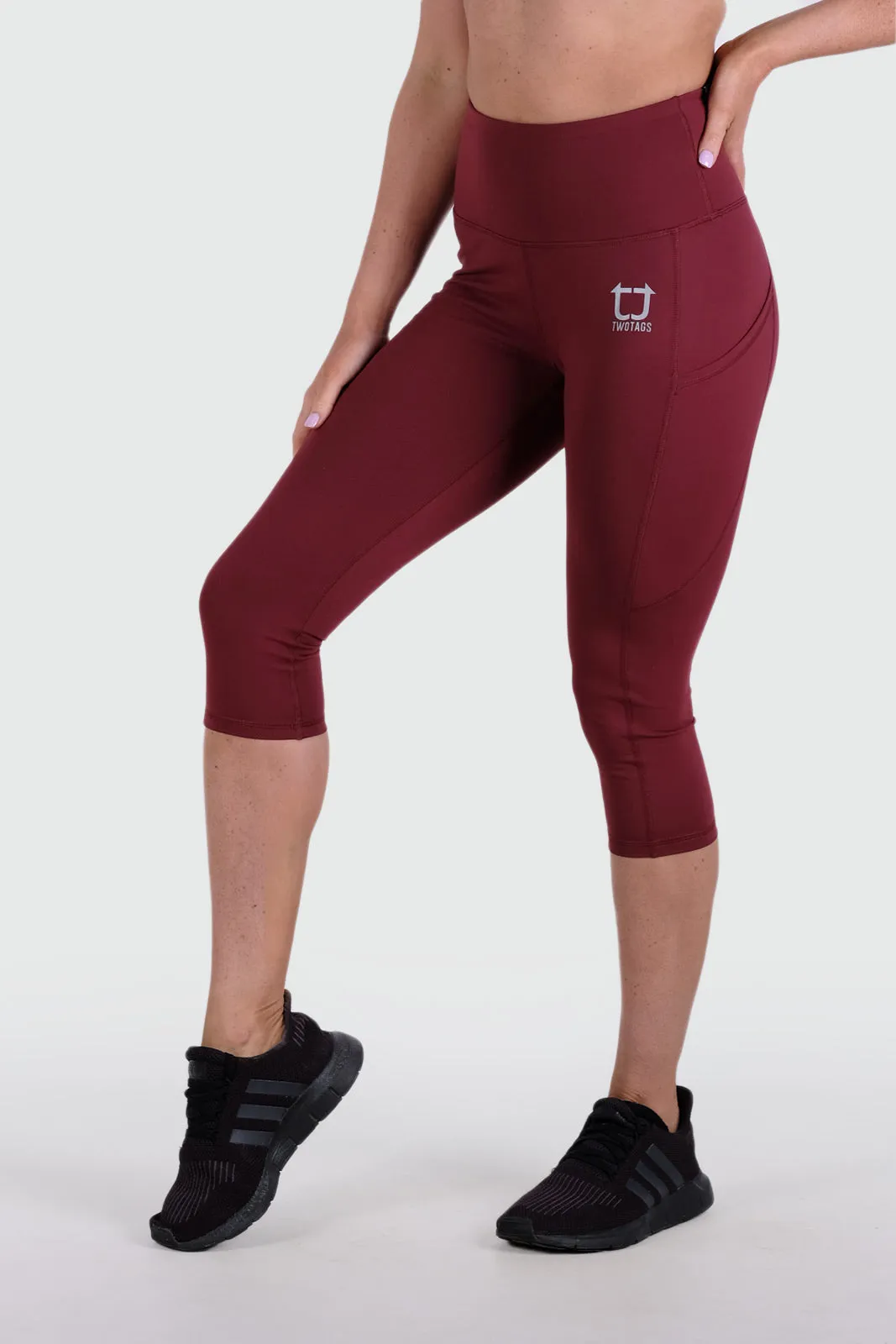 Strappy Capri V2 Highwaisted Leggings - Burgundy